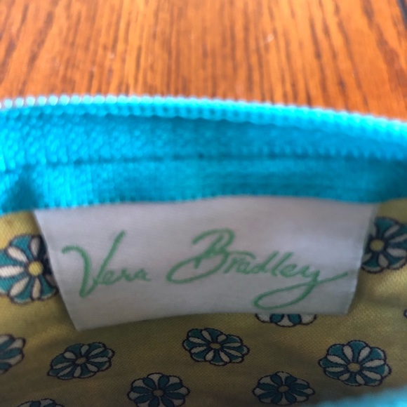 Vera Bradley Zip ID & Card Case with Key Ring - Picture 4 of 4